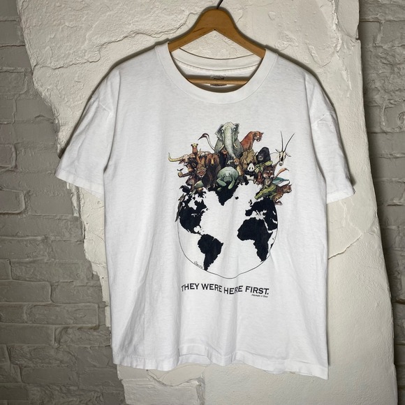 Anvil Other - Vintage 1992 Human-i-Tees They Were Here First Animal Globe T-Shirt Mens Large